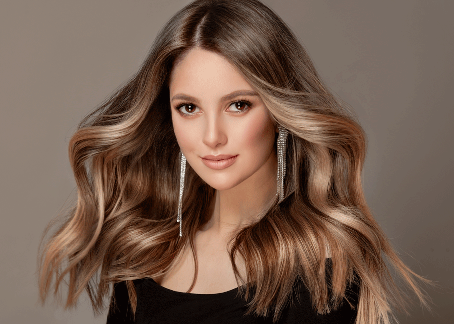 Tendencias-de-cabello-Descubre-7-estilos-que-arrasarán-en-esta-Navidad-fb-ombre