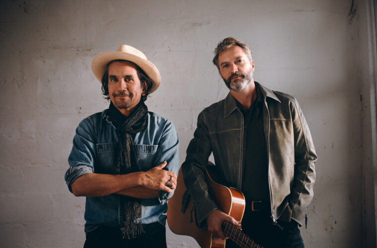 Bacilos "Pequeños Romances"