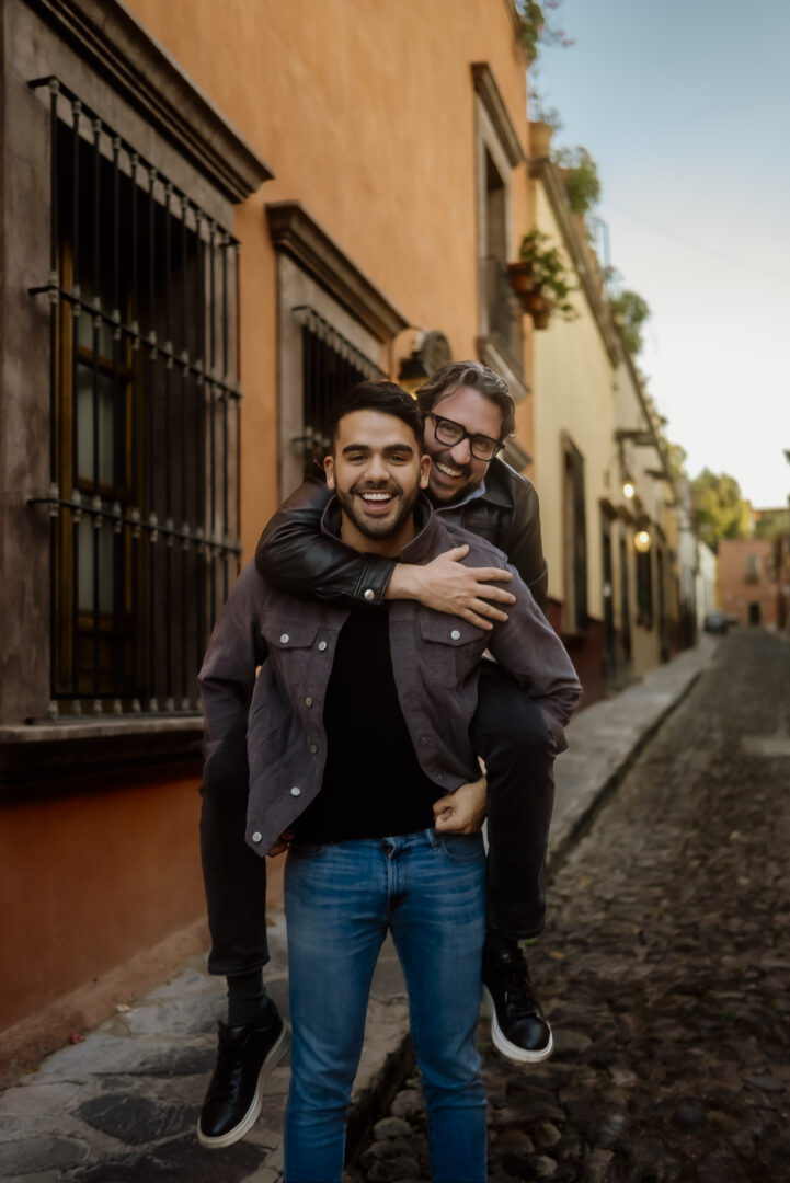 La unión entre Carlos Adyan y Carlos Quintanilla